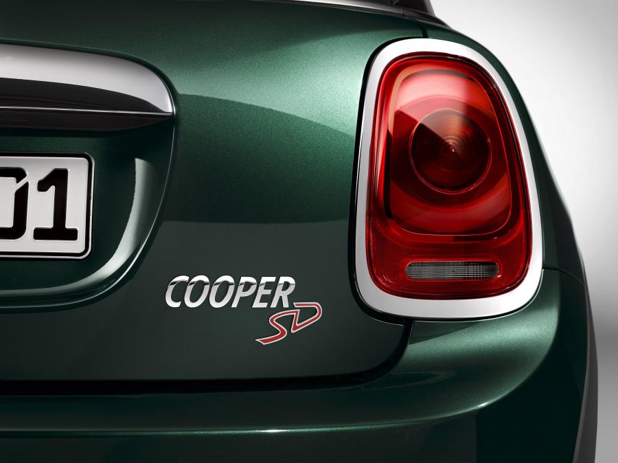  Mini Cooper SD 2014 года  (фото 9 из 10)
